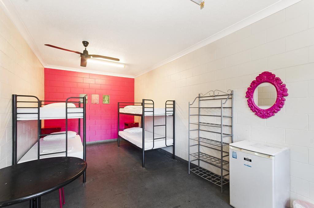 Auberge de jeunesse Adventurers Backpackers à Townsville Extérieur photo